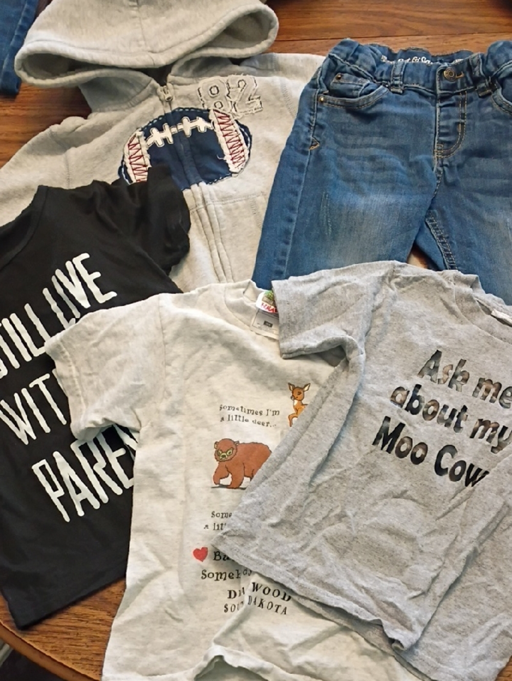 🏈 Kids 5 Piece Bundle -Grey Graphic T-Shirt - Ask Me About My Moo Cow